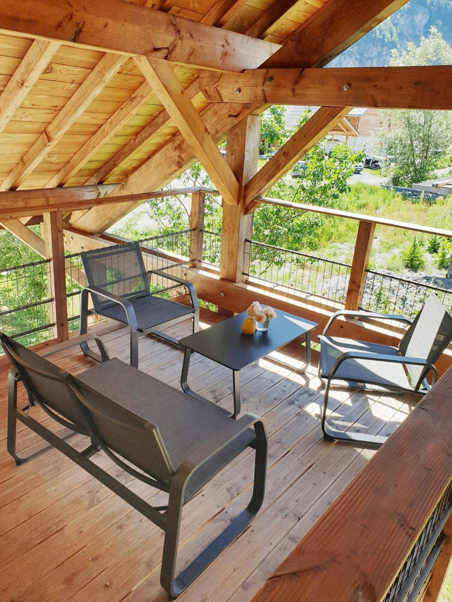 Whisperive Lodge - Le Vert Aux Bords De Rive Le Bourg-dʼOisans Esterno foto